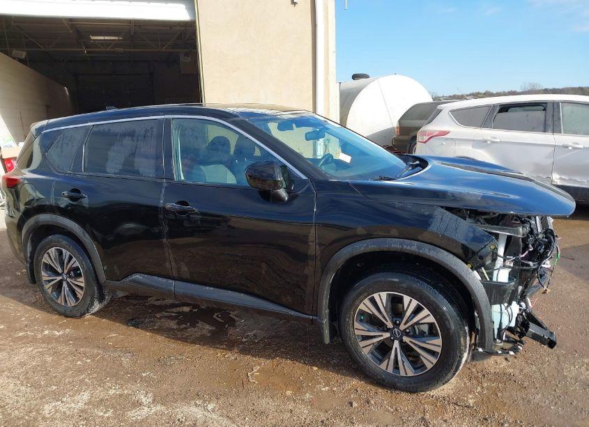 Photo 14 of 2023 Nissan Rogue SV FWD (VIN 5N1BT3BA3PC864682)
