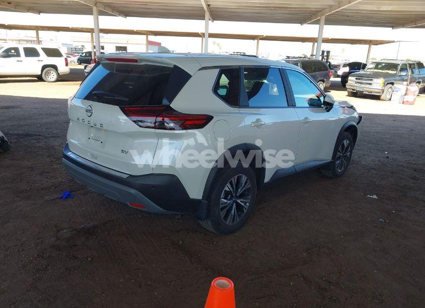 Photo 4 of 2023 Nissan Rogue SV FWD (VIN 5N1BT3BA3PC877447)