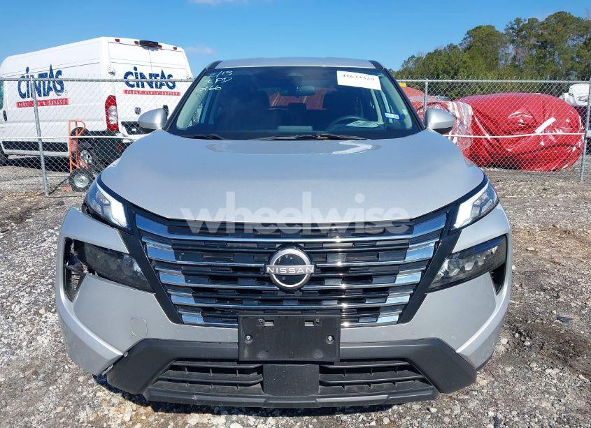 Photo 12 of 2024 Nissan Rogue SV FWD (VIN 5N1BT3BA3RC680166)