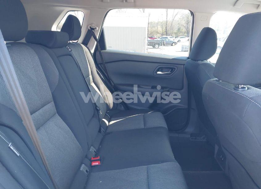 Photo 8 of 2024 Nissan Rogue SV FWD (VIN 5N1BT3BA3RC680166)