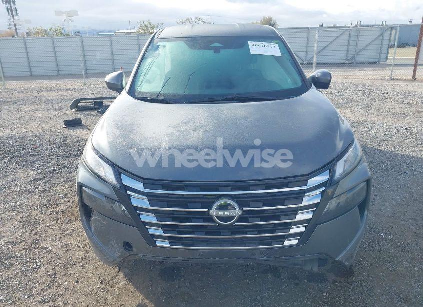 Photo 13 of 2024 Nissan Rogue SV FWD (VIN 5N1BT3BA3RC739958)