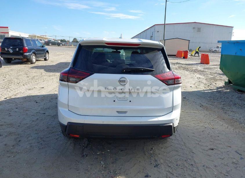 Photo 17 of 2025 Nissan Rogue SV FWD (VIN 5N1BT3BA3SC778202)