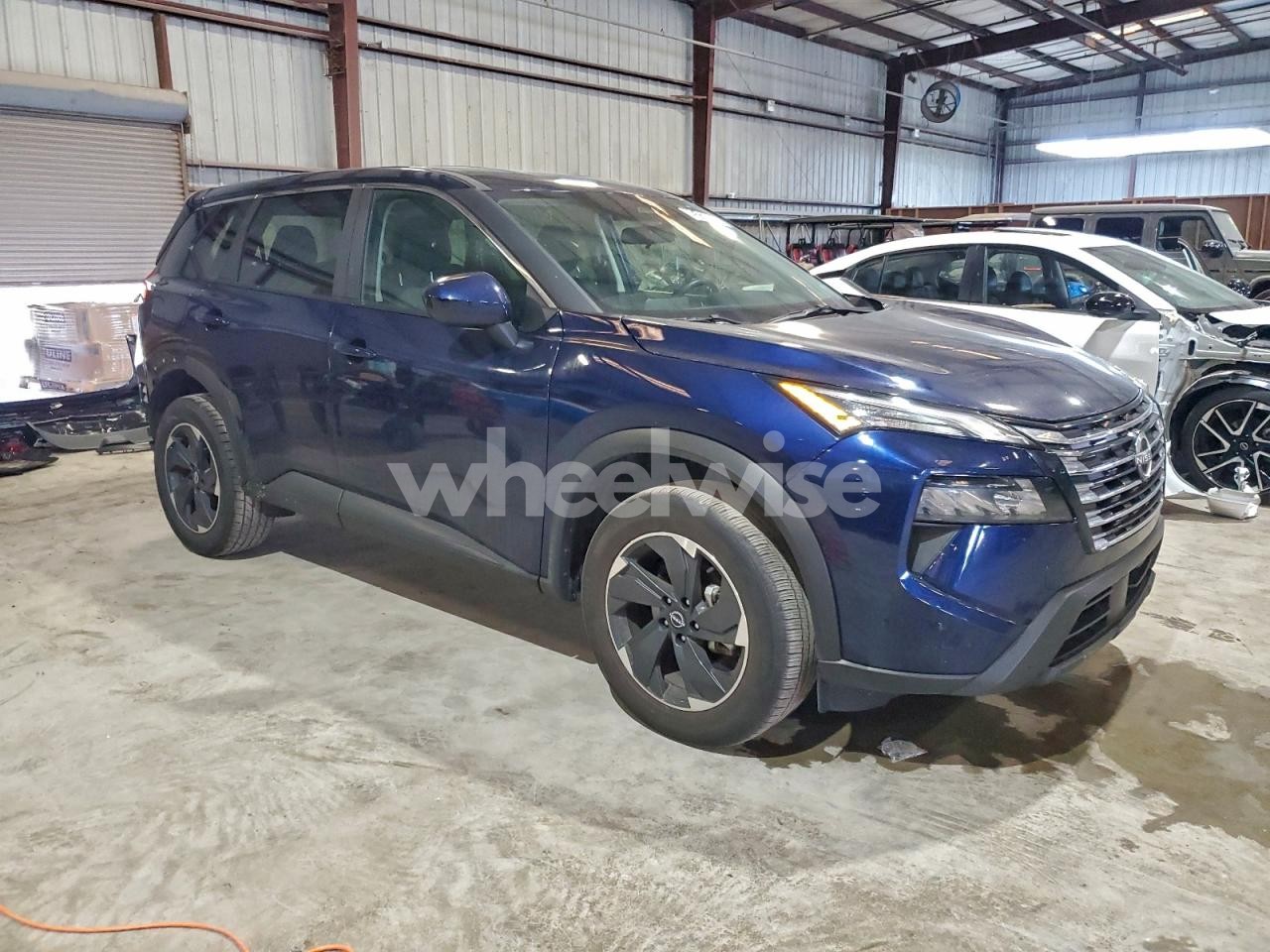 Photo 4 of 2025 NISSAN ROGUE SV (VIN 5N1BT3BA3SC796912)