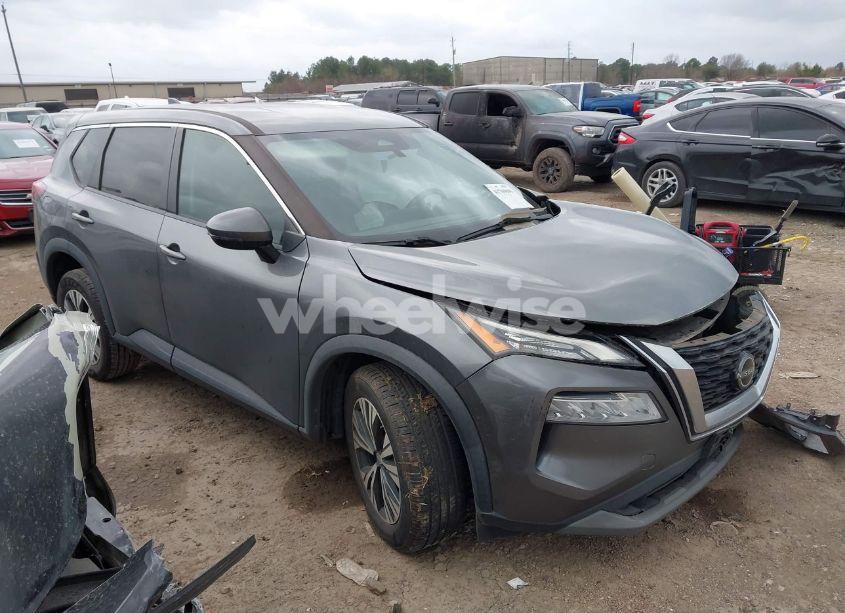 2022 Nissan Rogue SV FWD (VIN 5N1BT3BA4NC677271) main photo