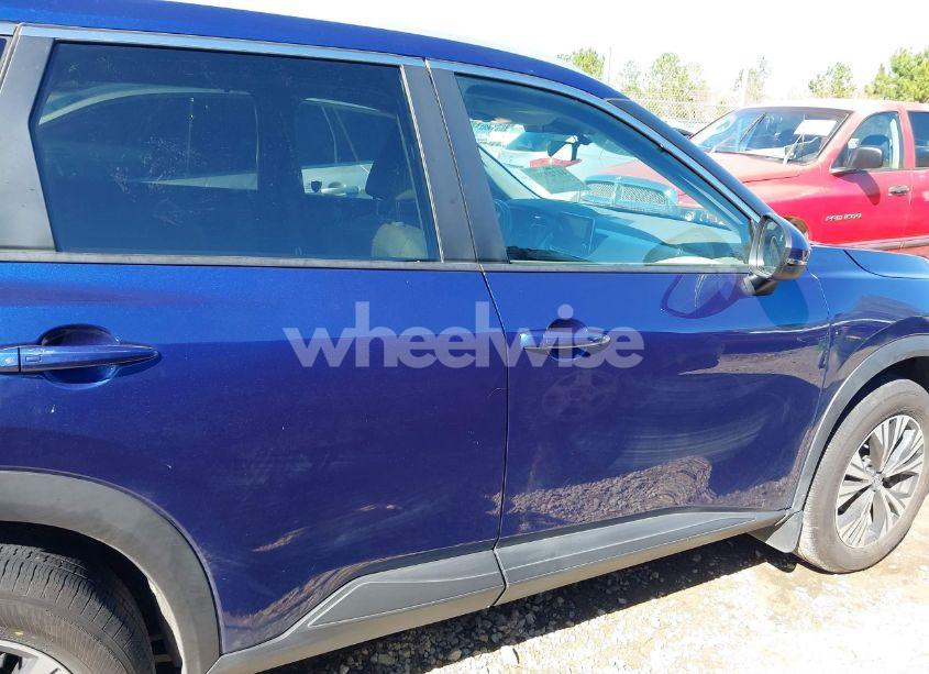 Photo 14 of 2022 Nissan Rogue SV FWD (VIN 5N1BT3BA4NC702427)