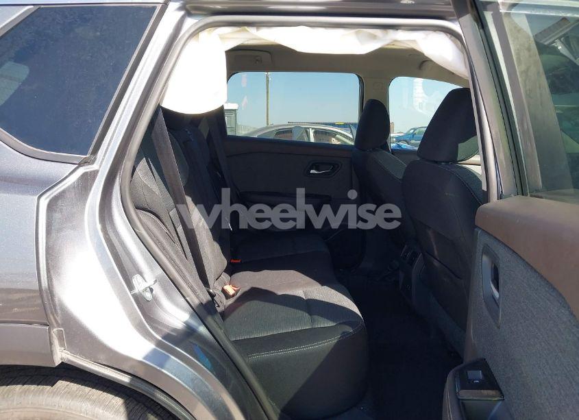 Photo 8 of 2022 Nissan Rogue SV FWD (VIN 5N1BT3BA4NC717459)