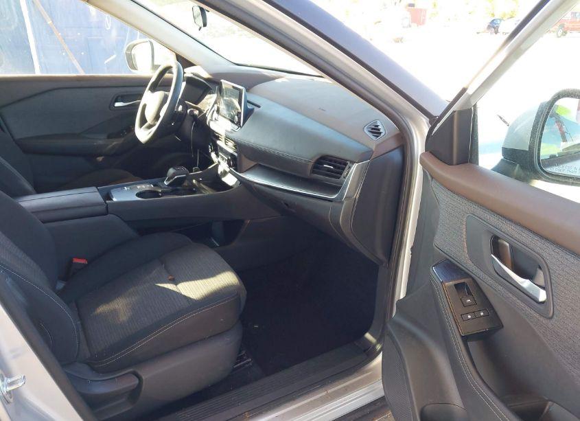 Photo 5 of 2023 Nissan Rogue SV FWD (VIN 5N1BT3BA4PC788244)