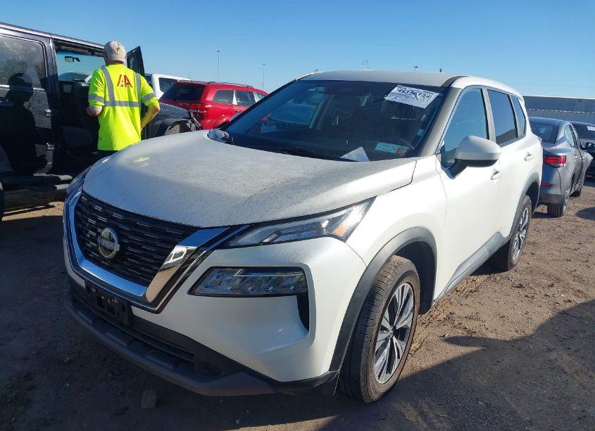 Photo 2 of 2023 Nissan Rogue SV FWD (VIN 5N1BT3BA4PC813210)