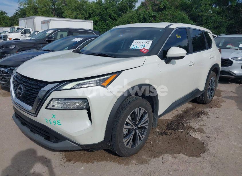 Photo 2 of 2023 Nissan Rogue SV FWD (VIN 5N1BT3BA4PC873634)