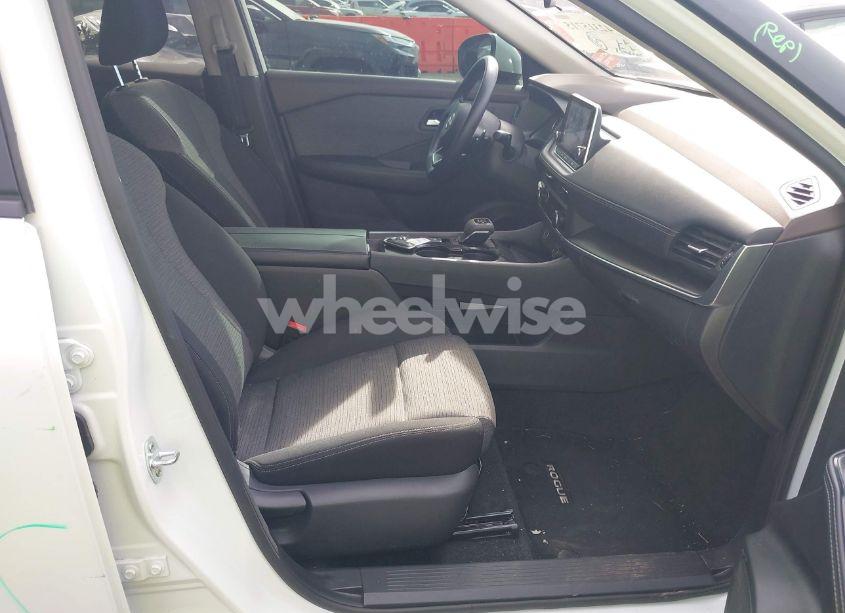 Photo 5 of 2023 Nissan Rogue SV FWD (VIN 5N1BT3BA4PC873634)