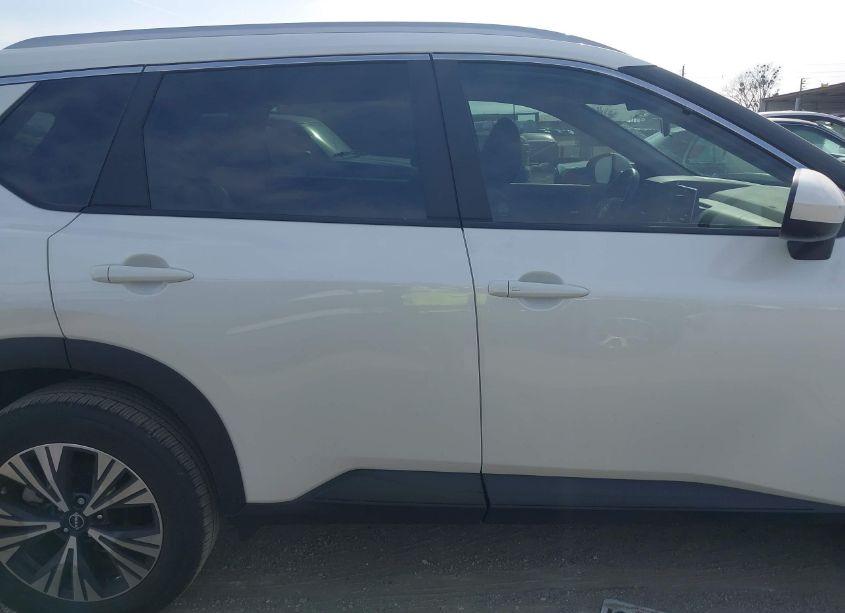 Photo 13 of 2023 Nissan Rogue SV FWD (VIN 5N1BT3BA4PC895469)