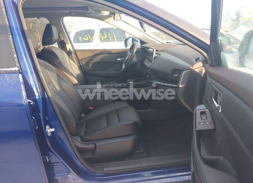 Photo 5 of 2023 Nissan Rogue SV FWD (VIN 5N1BT3BA4PC922265)