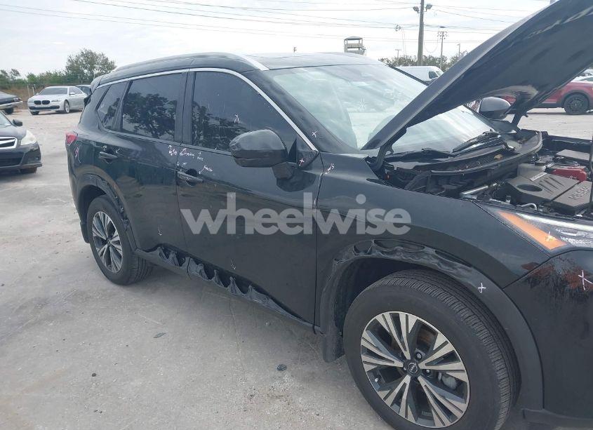 Photo 6 of 2023 Nissan Rogue SV FWD (VIN 5N1BT3BA4PC942130)