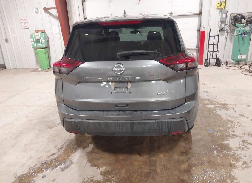Photo 17 of 2024 Nissan Rogue SV FWD (VIN 5N1BT3BA4RC673002)
