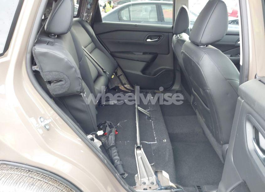 Photo 8 of 2024 Nissan Rogue SV FWD (VIN 5N1BT3BA4RC721033)