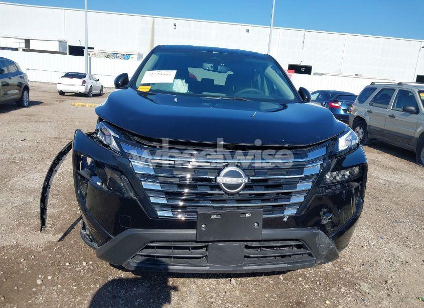 Photo 13 of 2024 Nissan Rogue SV FWD (VIN 5N1BT3BA4RC745672)