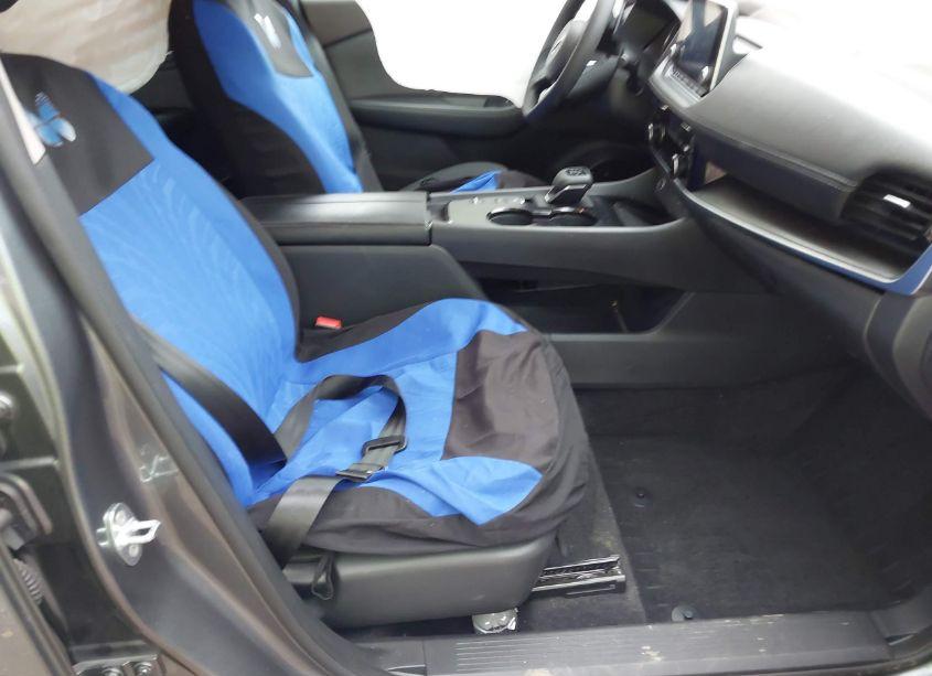 Photo 5 of 2023 Nissan Rogue SV FWD (VIN 5N1BT3BA5PC741272)