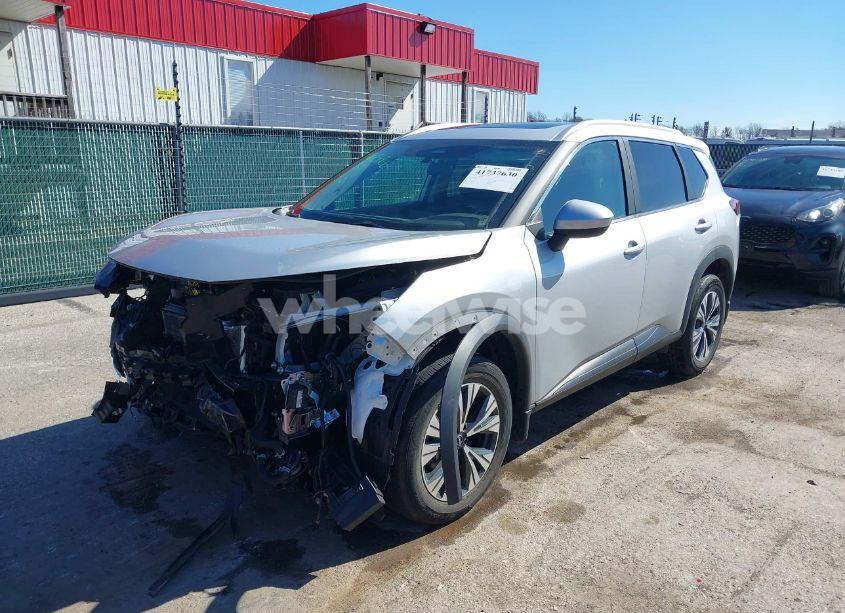 Photo 2 of 2023 Nissan Rogue SV FWD (VIN 5N1BT3BA5PC813992)
