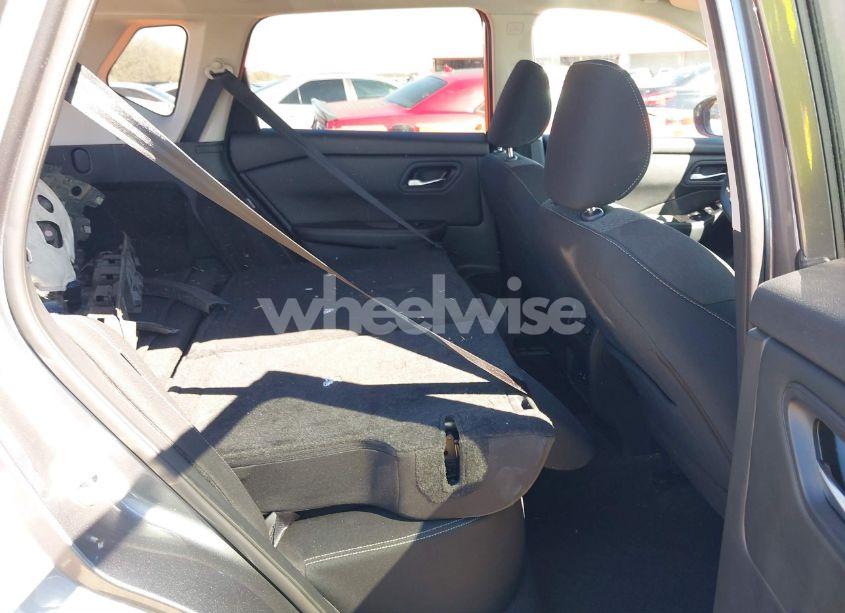 Photo 8 of 2024 Nissan Rogue SV FWD (VIN 5N1BT3BA5RC673834)