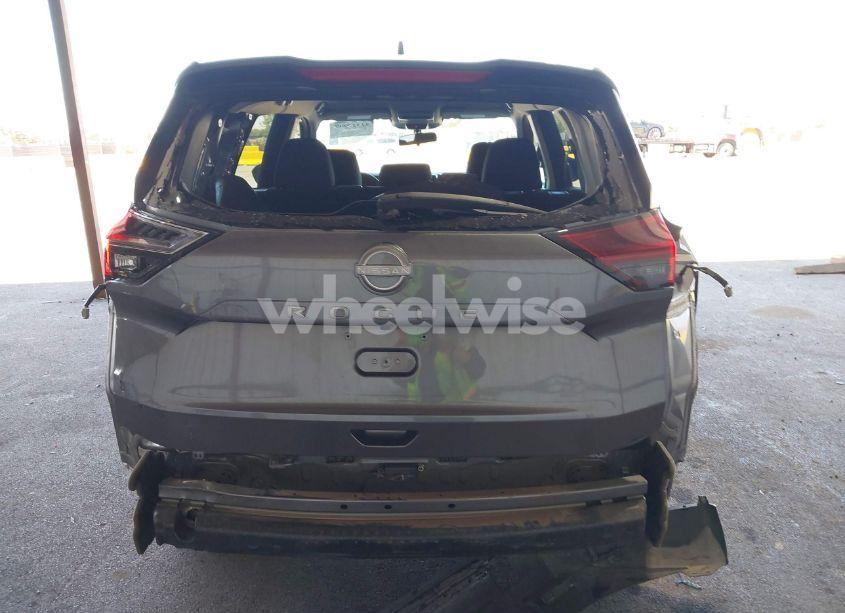 Photo 17 of 2024 Nissan Rogue SV FWD (VIN 5N1BT3BA5RC683943)