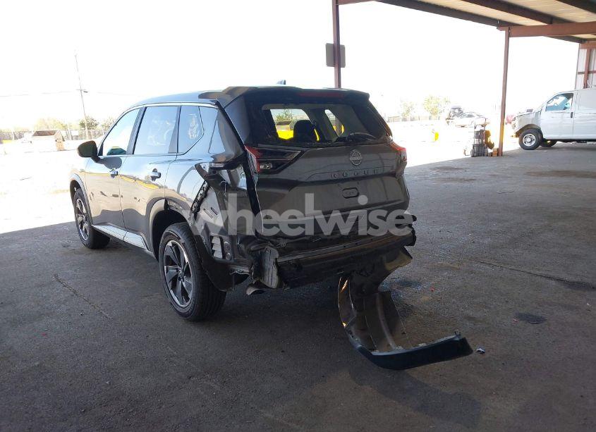 Photo 6 of 2024 Nissan Rogue SV FWD (VIN 5N1BT3BA5RC683943)