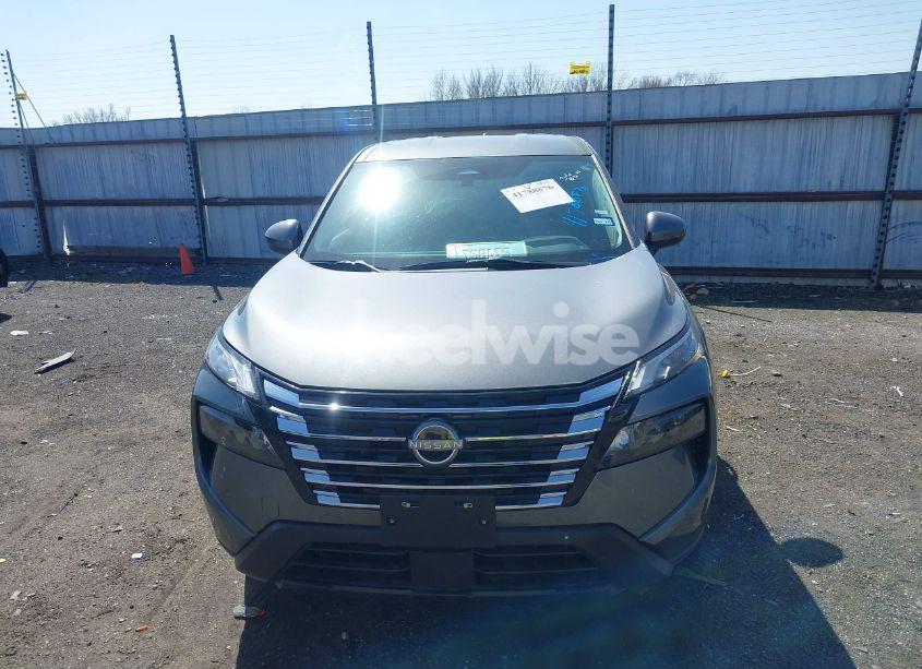 Photo 13 of 2024 Nissan Rogue SV FWD (VIN 5N1BT3BA5RC702071)