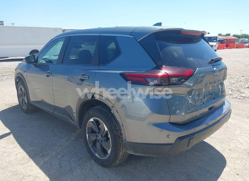 Photo 3 of 2024 Nissan Rogue SV FWD (VIN 5N1BT3BA5RC716116)