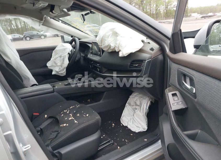 Photo 5 of 2023 Nissan Rogue SV FWD (VIN 5N1BT3BA6PC769209)