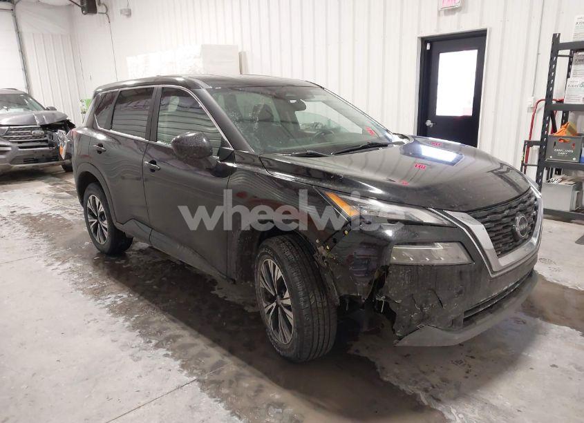 2023 Nissan Rogue SV FWD (VIN 5N1BT3BA6PC780226) main photo