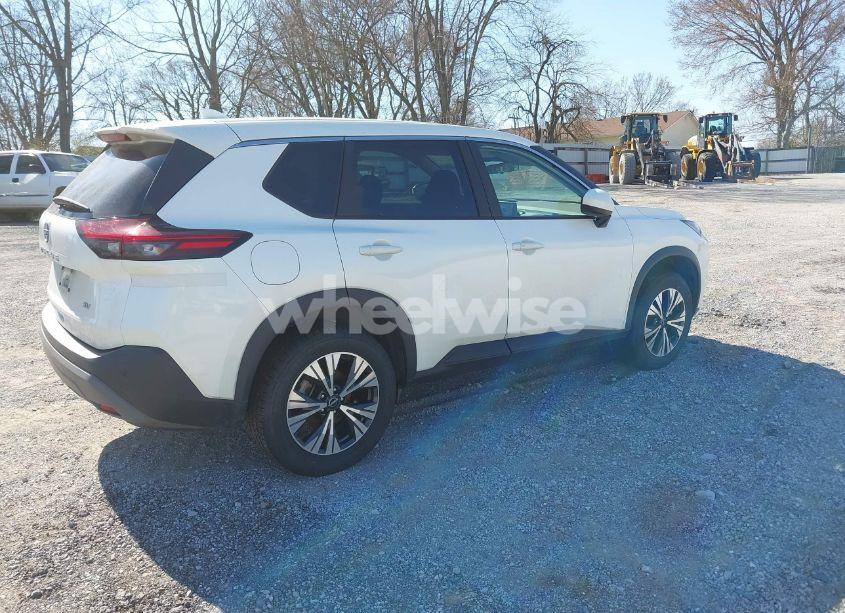 Photo 4 of 2023 Nissan Rogue SV FWD (VIN 5N1BT3BA6PC786267)