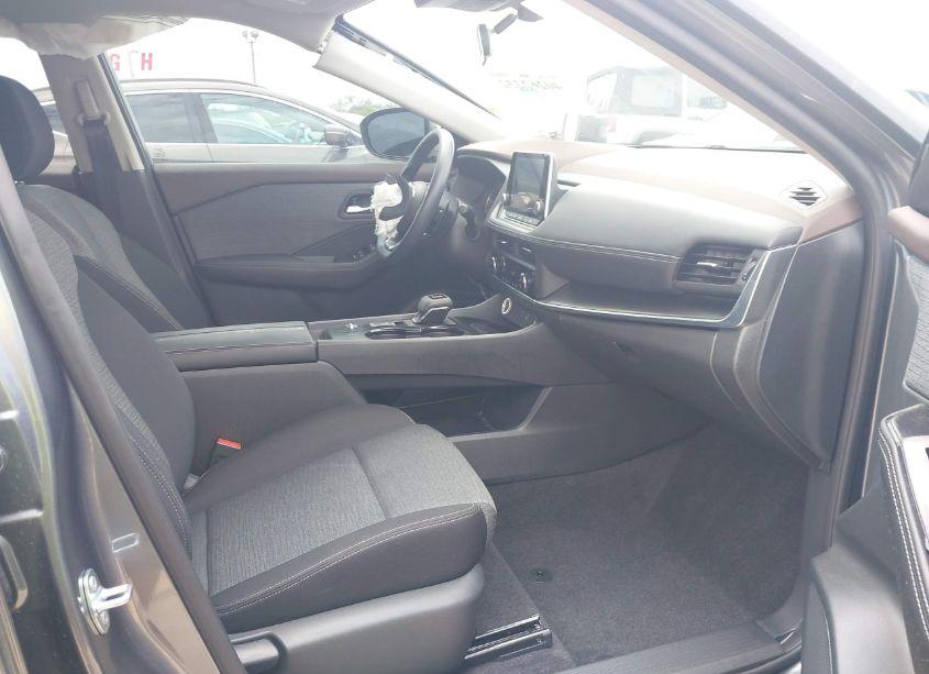 Photo 5 of 2023 Nissan Rogue SV FWD (VIN 5N1BT3BA6PC826279)