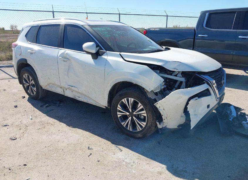 2023 Nissan Rogue SV FWD (VIN 5N1BT3BA6PC843597) main photo