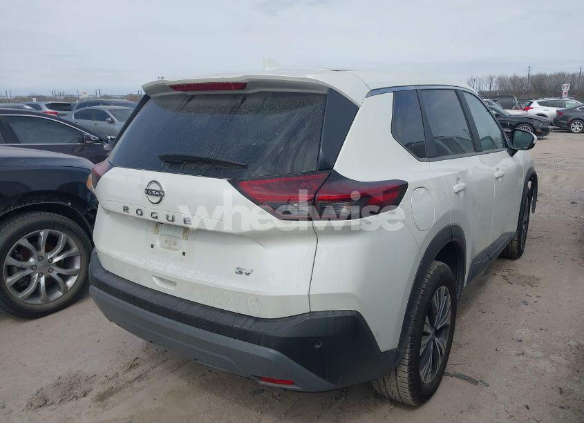 Photo 4 of 2023 Nissan Rogue SV FWD (VIN 5N1BT3BA6PC843647)