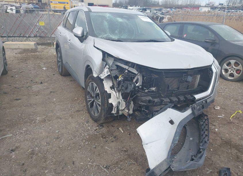 2023 Nissan Rogue SV FWD (VIN 5N1BT3BA6PC853563) main photo