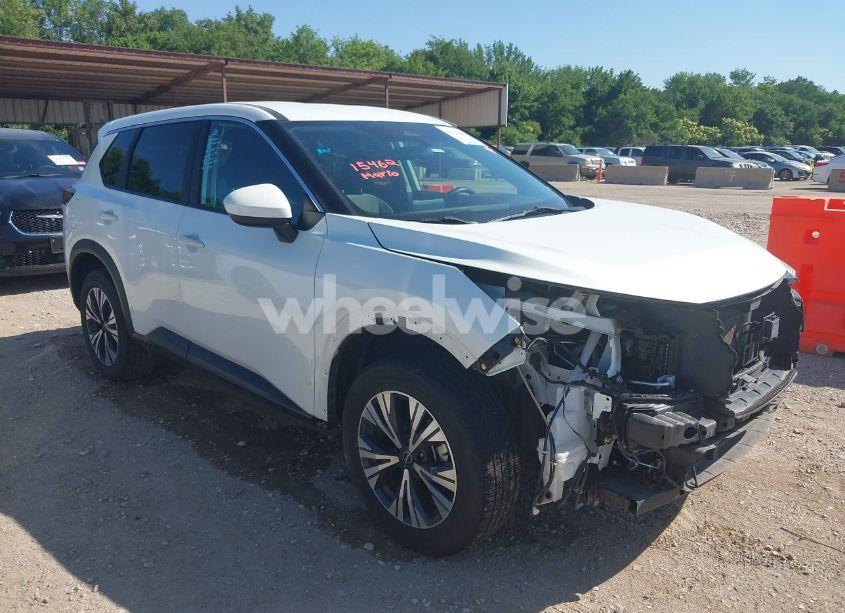 2023 Nissan Rogue SV FWD (VIN 5N1BT3BA6PC929959) main photo