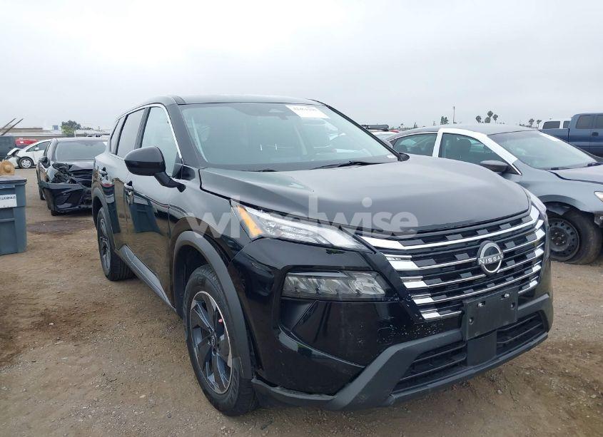 Photo 6 of 2024 Nissan Rogue SV FWD (VIN 5N1BT3BA6RC695969)