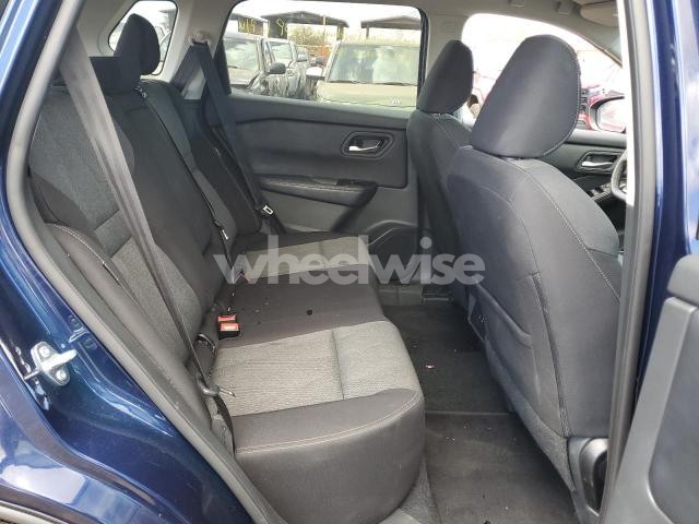 Photo 2 of 2025 NISSAN ROGUE SV (VIN 5N1BT3BA6SC814545)