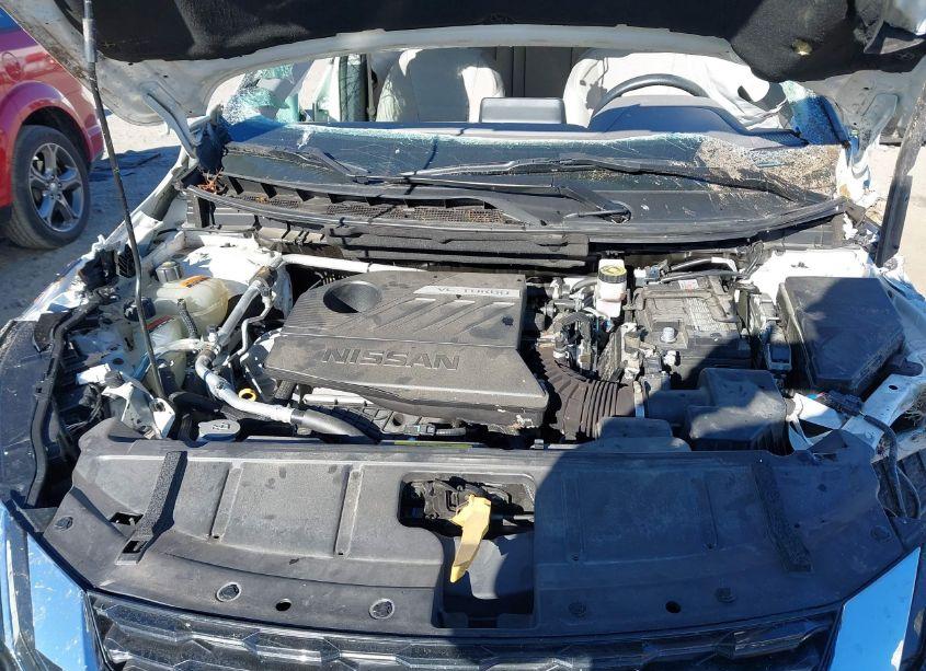 Photo 10 of 2022 Nissan Rogue SV FWD (VIN 5N1BT3BA7NC729332)