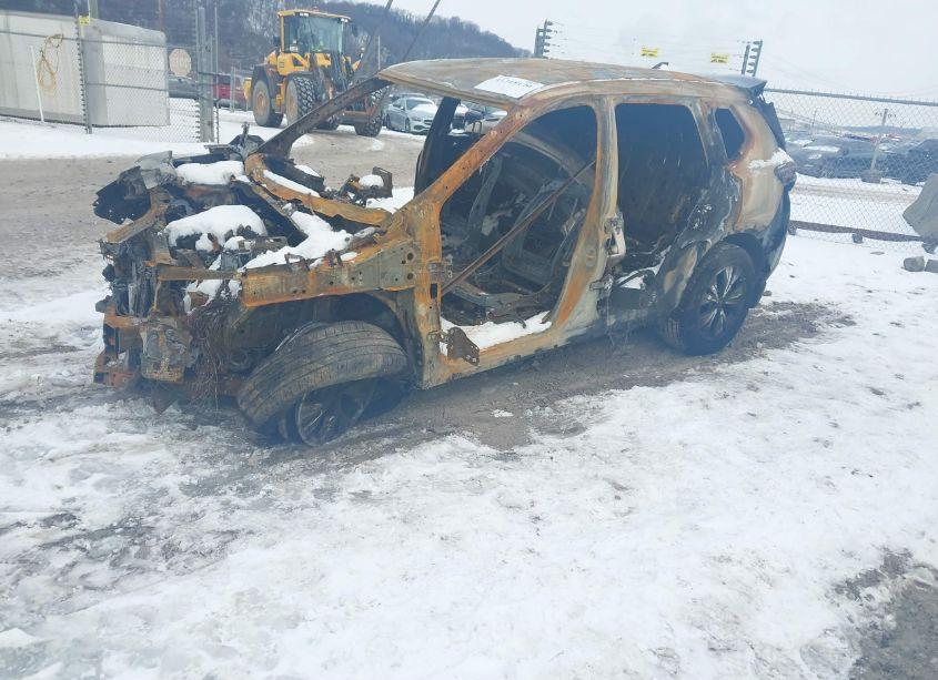 Photo 2 of 2023 Nissan Rogue SV FWD (VIN 5N1BT3BA7PC747042)