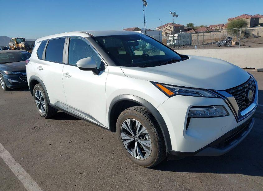 2023 Nissan Rogue SV FWD (VIN 5N1BT3BA7PC926195) main photo