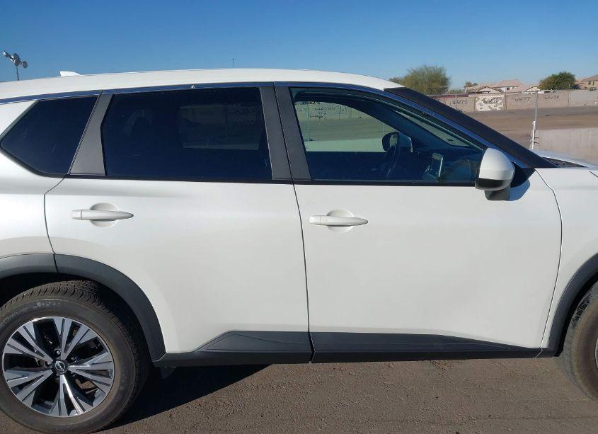 Photo 13 of 2023 Nissan Rogue SV FWD (VIN 5N1BT3BA7PC926195)