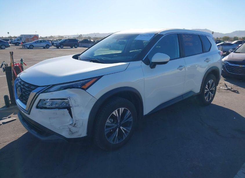 Photo 2 of 2023 Nissan Rogue SV FWD (VIN 5N1BT3BA7PC926195)