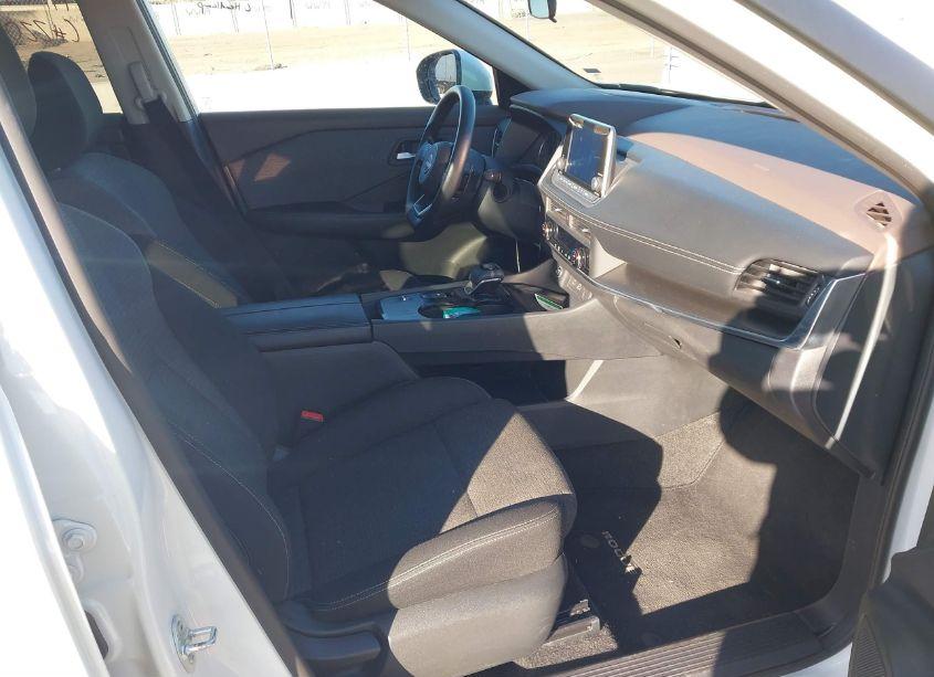 Photo 5 of 2023 Nissan Rogue SV FWD (VIN 5N1BT3BA7PC926195)