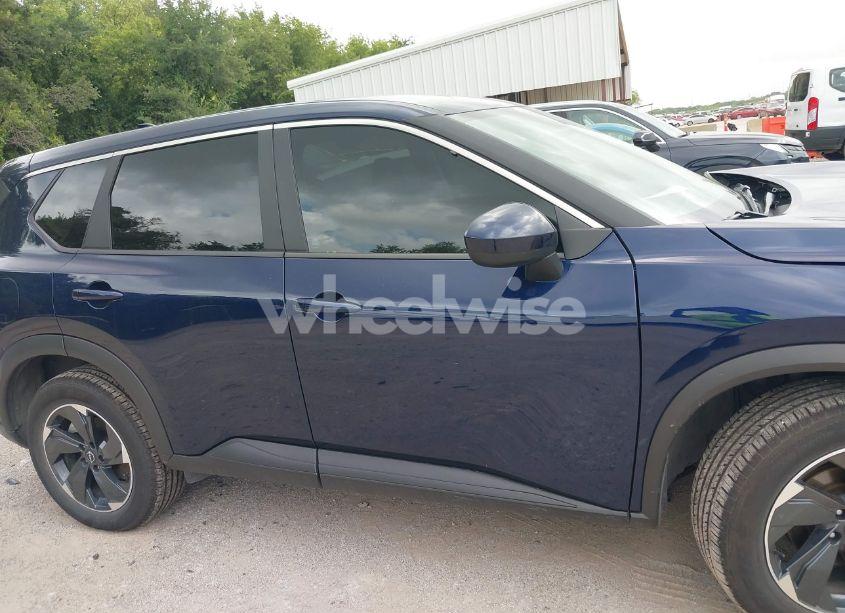 Photo 13 of 2024 Nissan Rogue SV FWD (VIN 5N1BT3BA7RC706445)