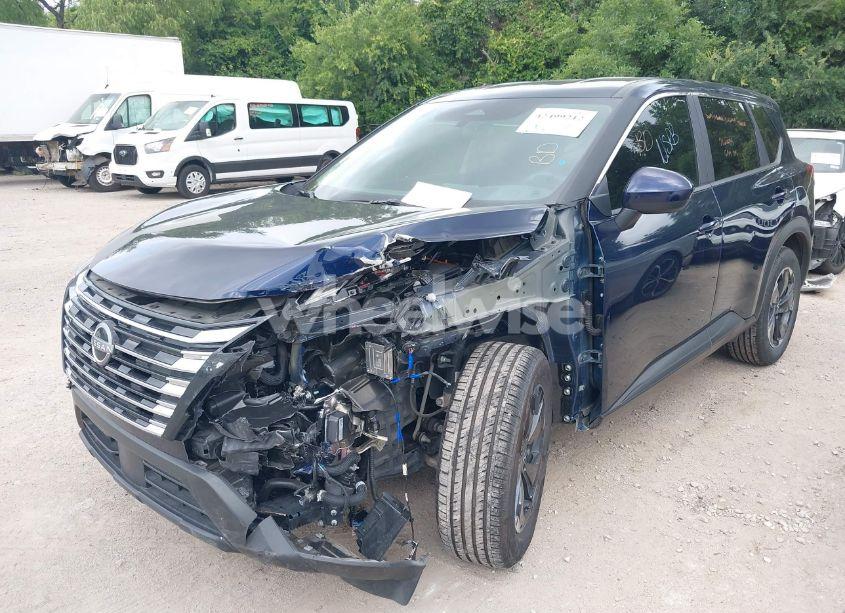 Photo 2 of 2024 Nissan Rogue SV FWD (VIN 5N1BT3BA7RC706445)