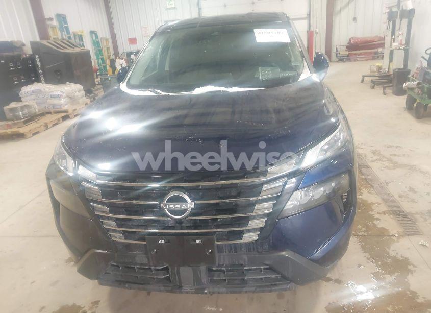 Photo 6 of 2024 Nissan Rogue SV FWD (VIN 5N1BT3BA7RC757265)