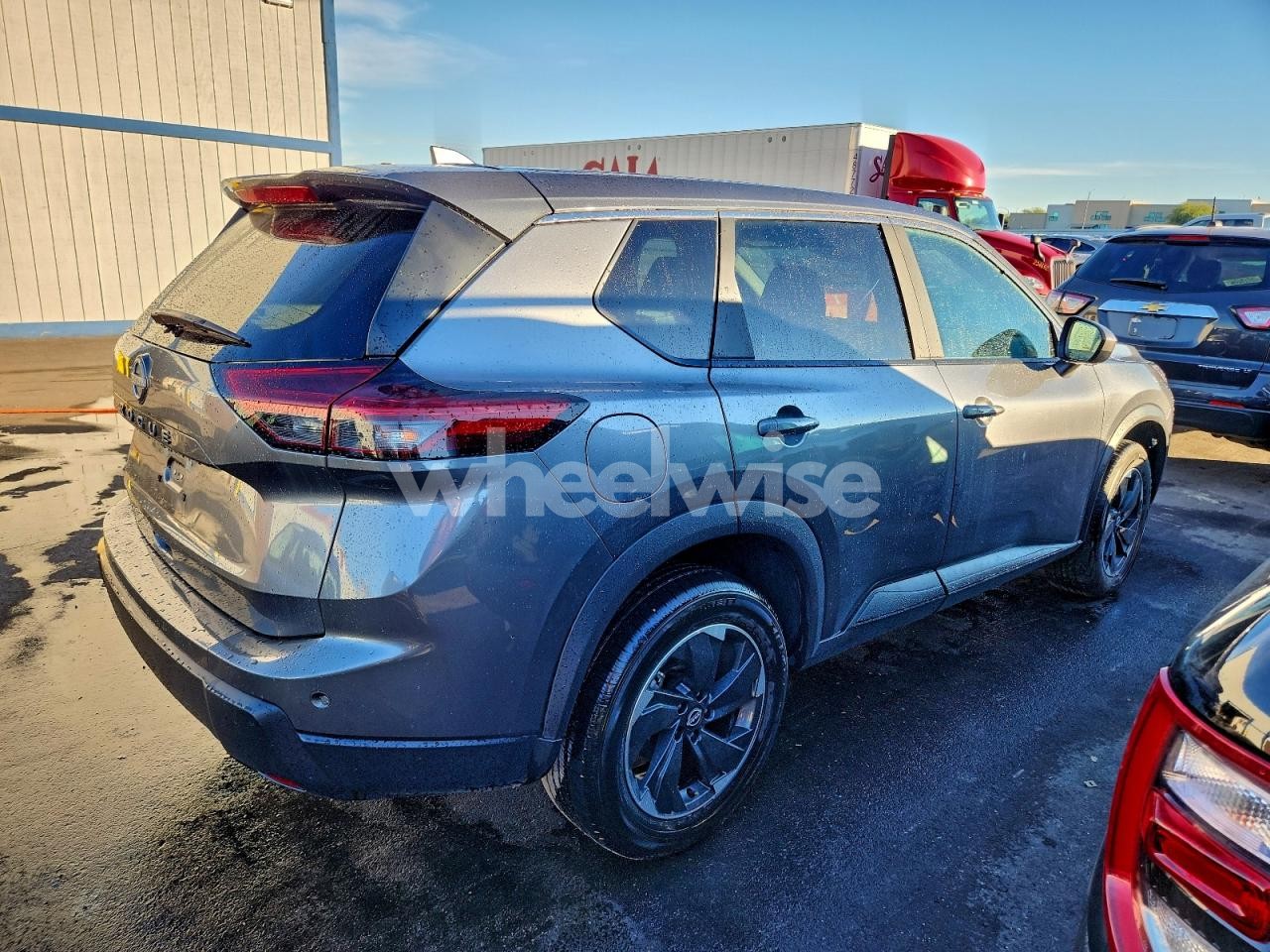 Photo 3 of 2025 NISSAN ROGUE SV (VIN 5N1BT3BA7SC805823)
