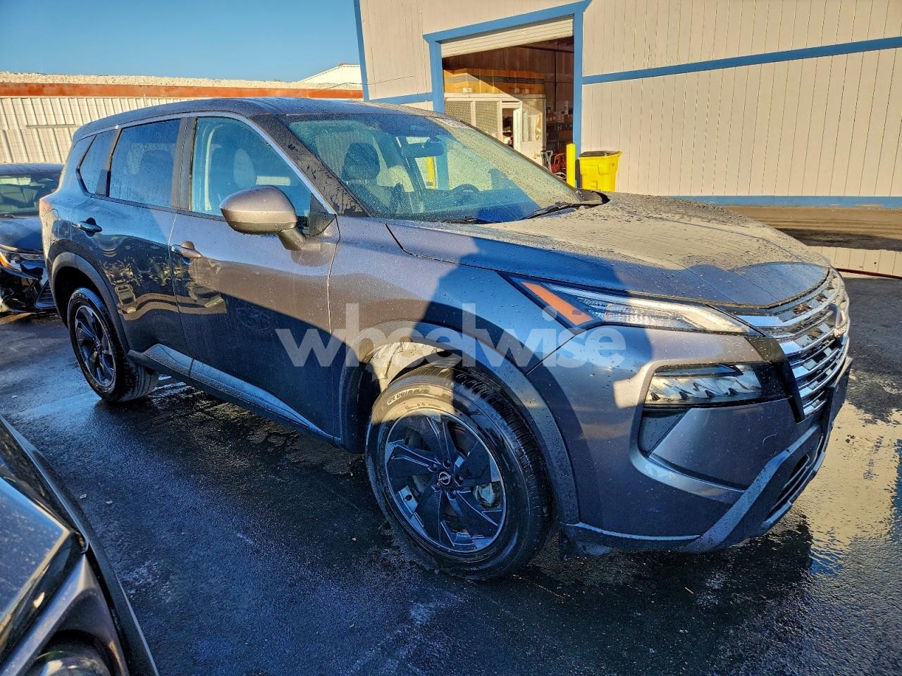 Photo 4 of 2025 NISSAN ROGUE SV (VIN 5N1BT3BA7SC805823)