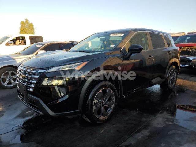 Photo 6 of 2025 NISSAN ROGUE SV (VIN 5N1BT3BA7SC808432)