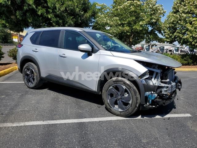 Photo 3 of 2025 NISSAN ROGUE SV (VIN 5N1BT3BA7SC838126)